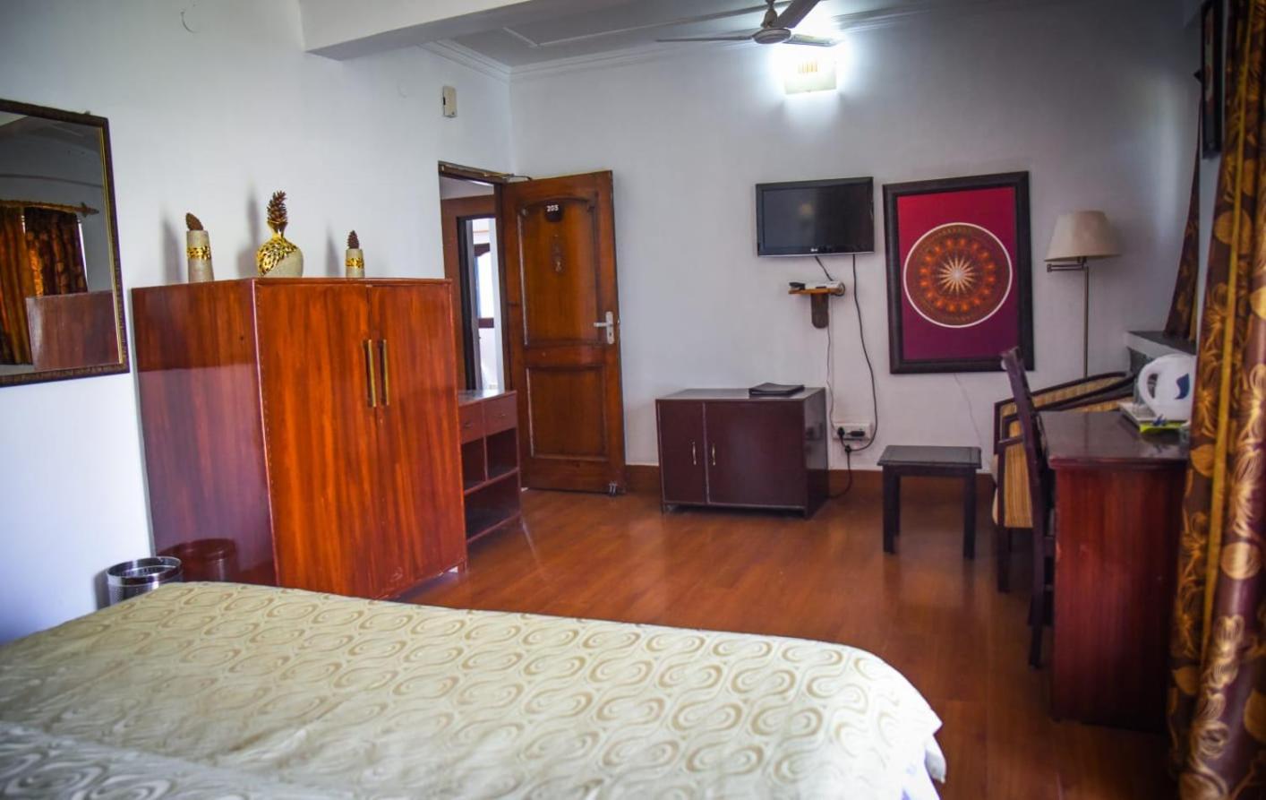 Dragon I Resorts Naddi 外观 照片